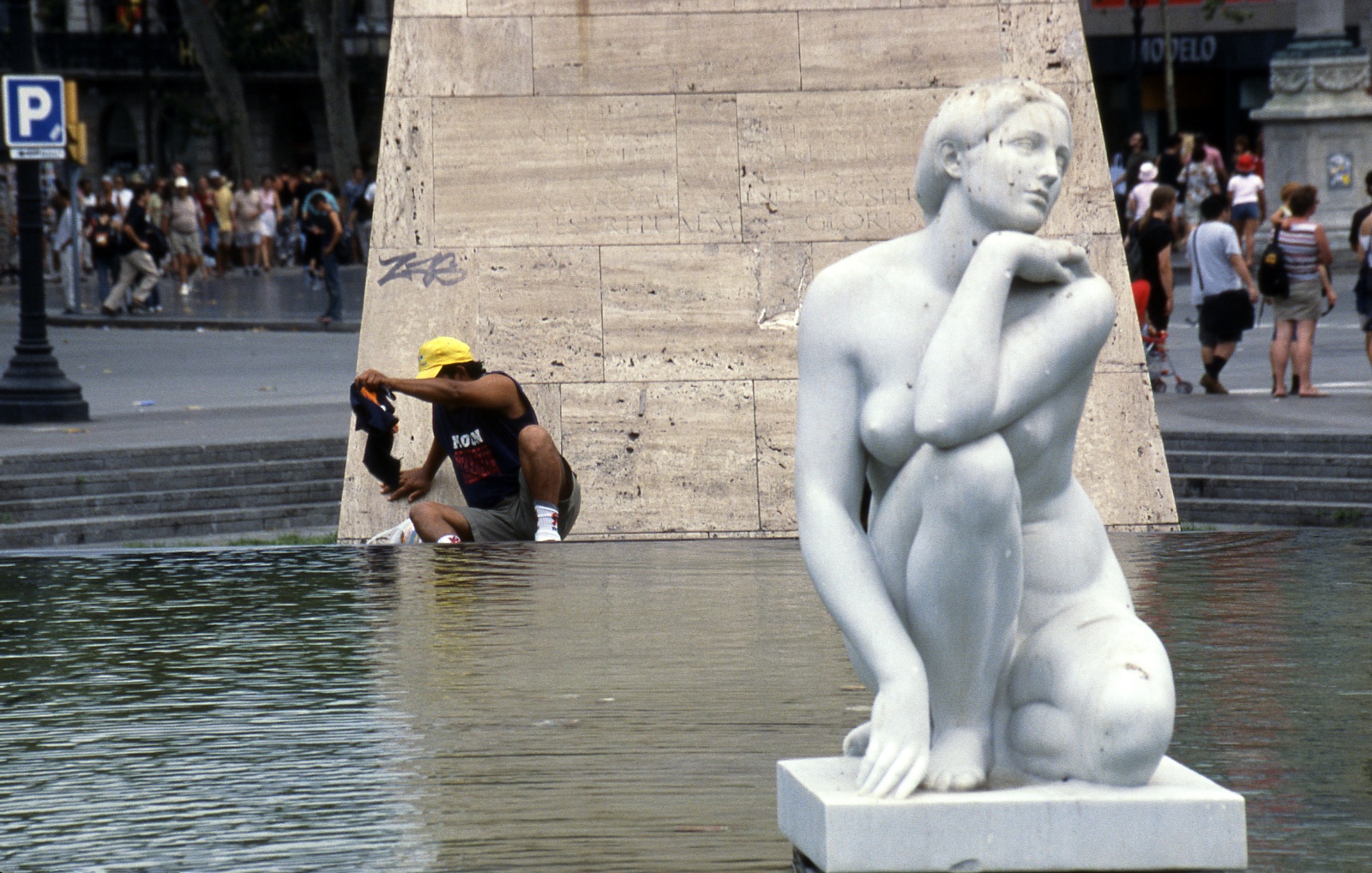 Plaza Catalunya 2